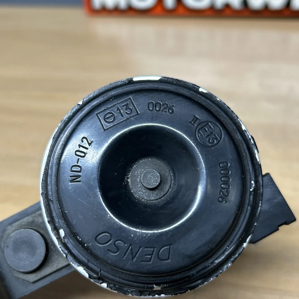 Lexus IS300 2001-2005 alarma sirena bocina OEM 86510-53010 Foto 3 de 4