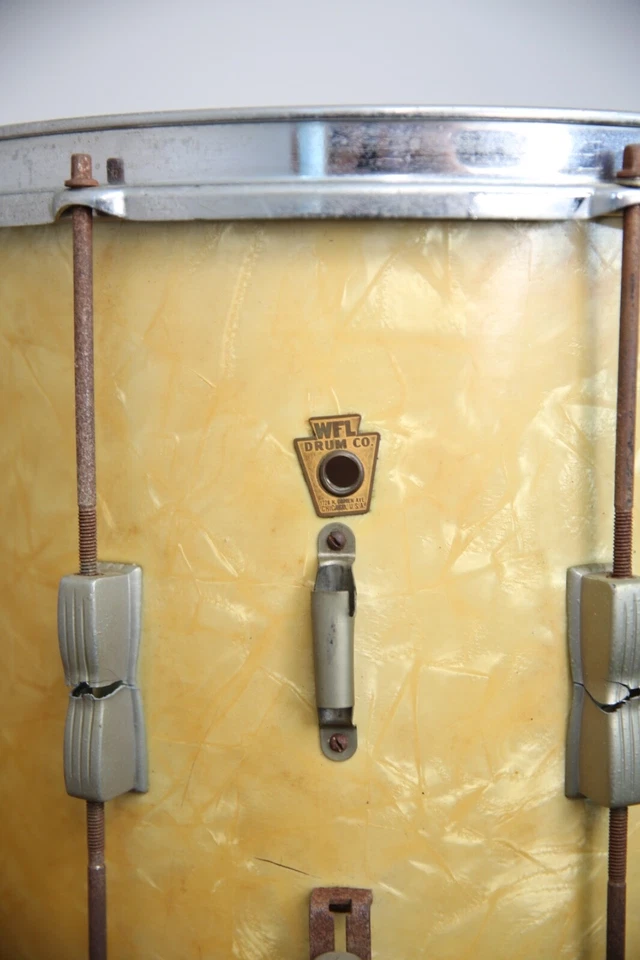 复古 WFL 路德维希小军鼓珍珠黄铜徽章木制乐器古董行进 — 第 2/4 张图片