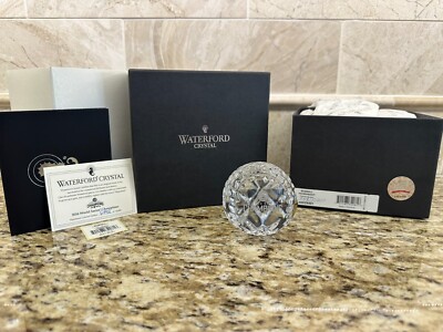 Chicago Cubs MLB Waterford Crystal Champions 2016 Baseball Paperweight