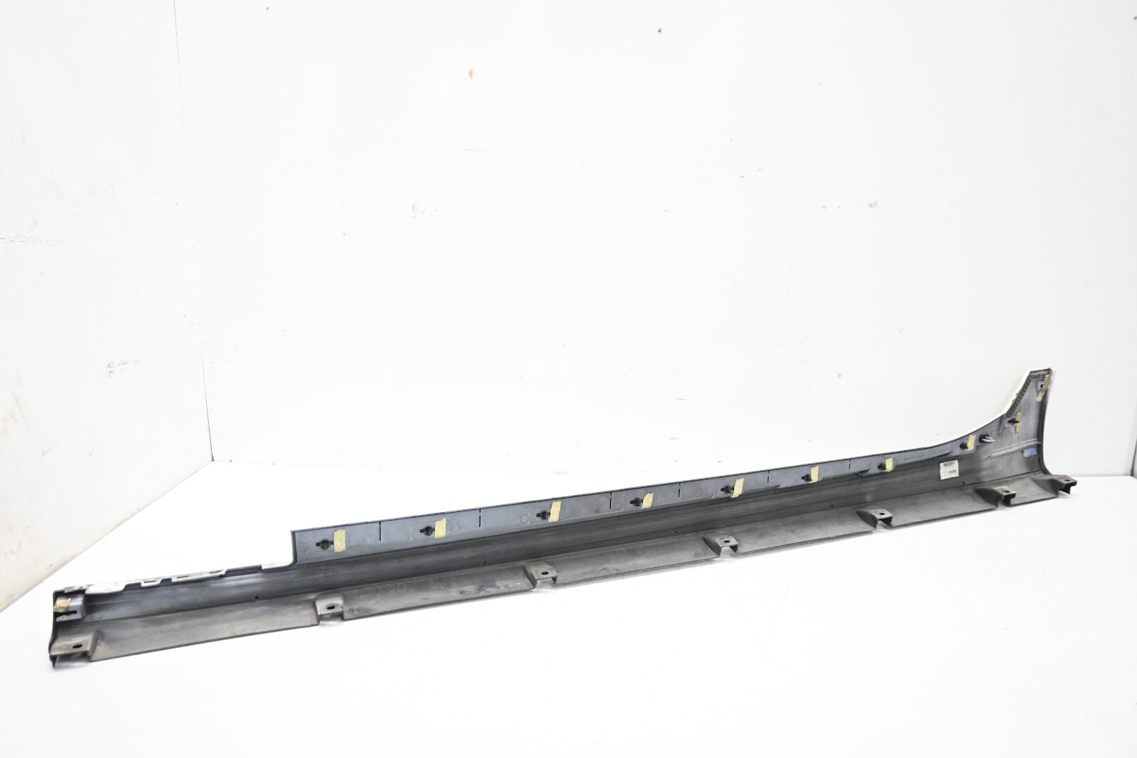 ⭐ 14-20 Maserati Ghibli Right Passenger Lower Rocker Skirt Panel Molding Oem