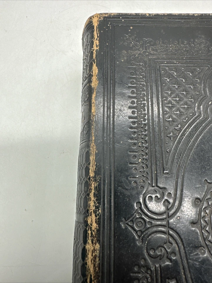 Y Bibl Cyssegr-Lan, sef Yr Hen Destament a'r Newydd (1879) Welch Bible - Image 3 of 4