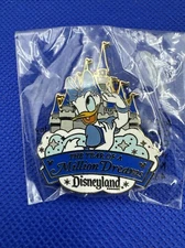Costco Travel Company Year of a Million Dreams Daisy Duck Disney Pin
