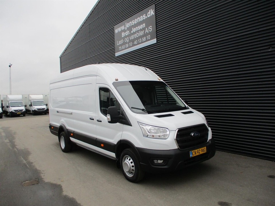 Ford transit 470
