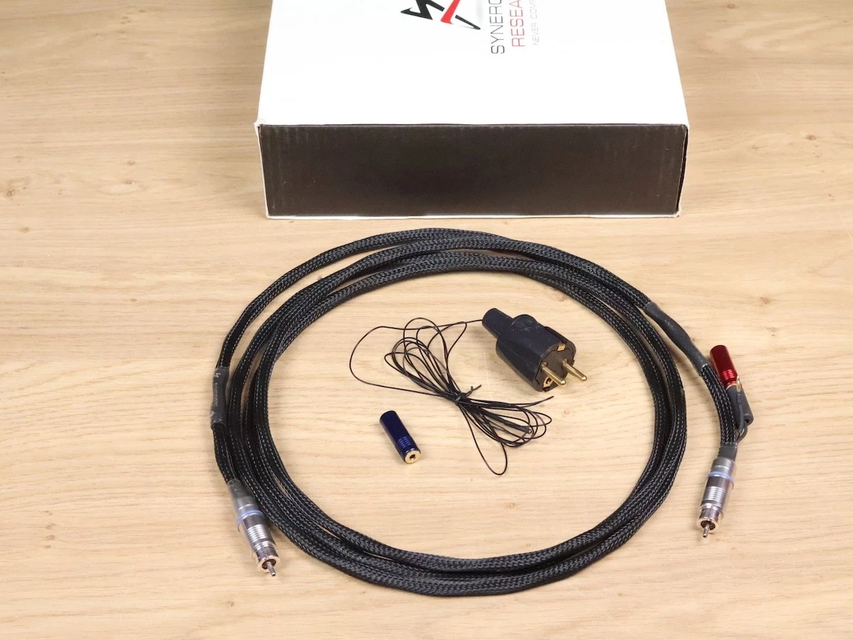 Synergistic Research Atmosphere X Excite Level 2 Speaker Cables câbles hp et straps