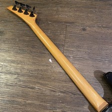 Basse électrique FERNANDES édition limitée