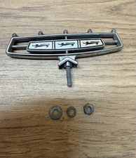 1966 Ford Galaxie 500 Hood Ornament Emblem Xl Ltd Nice Chrome Oem Ford See Pics 1966 Ford Galaxie 500 Hood Ornament Emblem Xl Ltd Nice Chrome Oem Ford See Pics