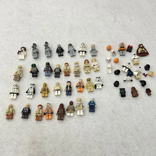 LEGO Star Wars Minifigure Lot - 31 Minifigures From Various Sets + Accessories