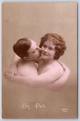 Antique France Postcard Romantic Couple Kissing Un Peu 1910 RPPC