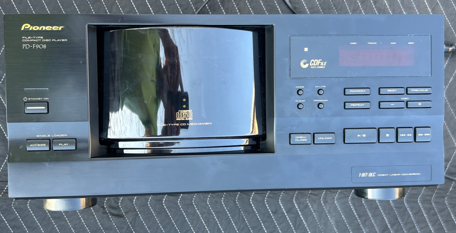 Pioneer PD-F908 File Type Compact Disc Player 101 CD Changer