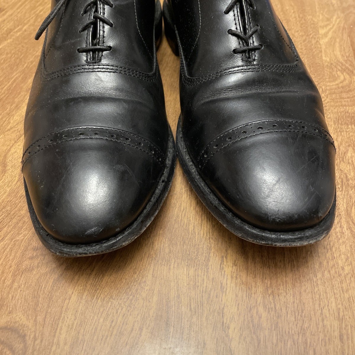 Allen Edmonds Fifth Avenue Black Captoe Brogue Oxford USA Mens 10