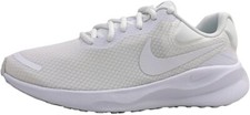 Women's NIKE REVOLUTION 7 - SIZE 6 - FB2208 100