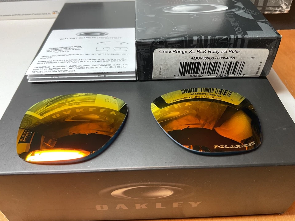 OAKLEY CROSS RANGE XL RUBÍ IRIDIO POLARIZADO - NUEVO EN CAJA Foto 4 de 4