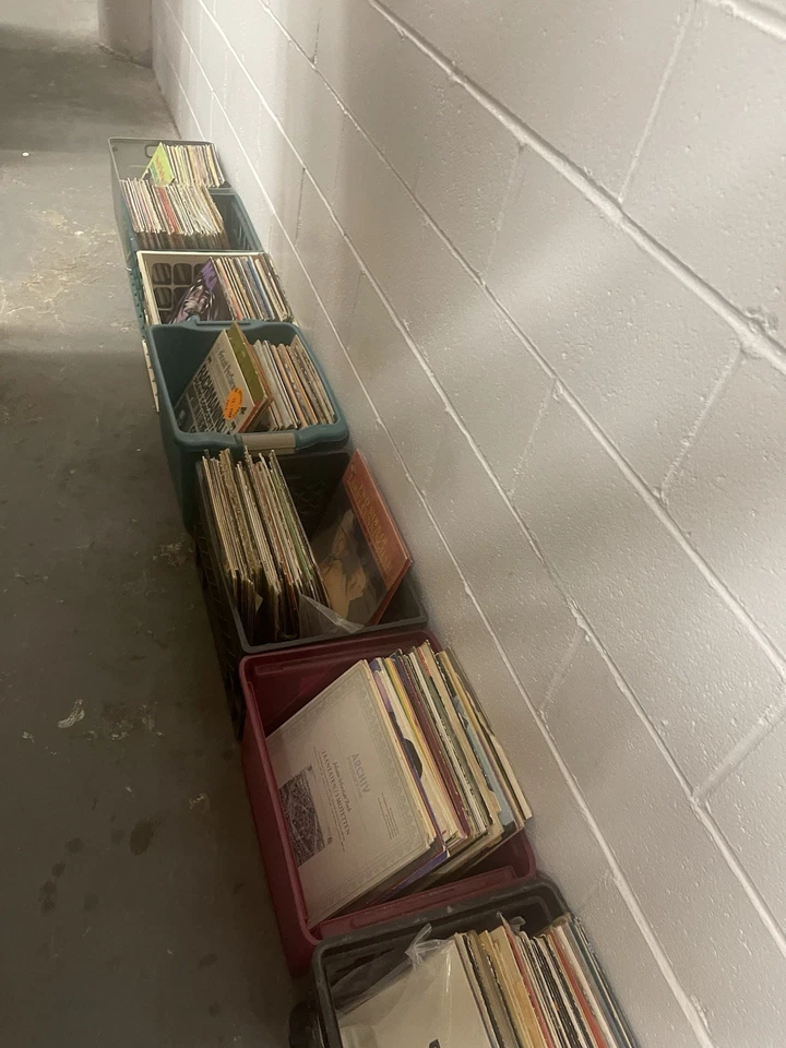 30 Random Used Record Albums LPs Mystery Box Lot Vinyl Records FREE SHIPPING - Image 2 of 4