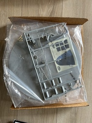 TESTORS Area S4 UFO Revealed 1:48 Scale Model Kit 576 - Original