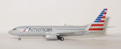 1:200 NG Models American Airlines B 737-800 N927NN 92076 08051 Airplane Model