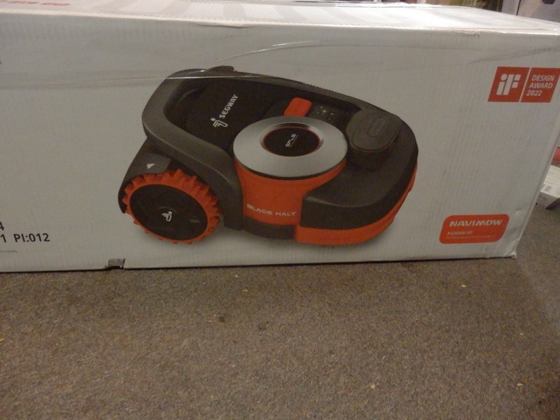 Segway Navimow H1500N-VF Robotic Lawn Mower 0.37 Acre RTK+Vision NEW IN BOX!!!!!