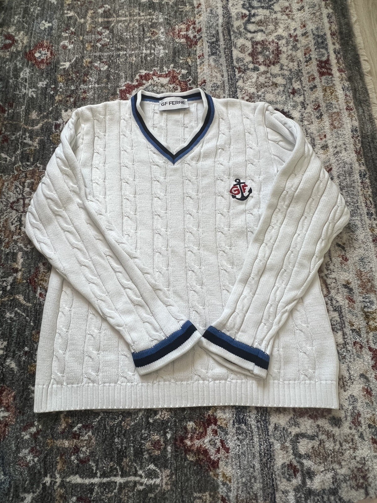 Picture 1 of 18