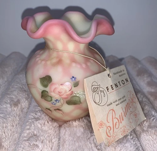 Fenton Art Glass Hand Painted diamond trellis pattern, Burmese Vase Bill Fenton