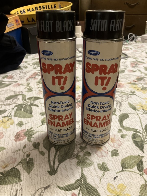 Vintage Spray It! Paper Label Spray Can X2 Bradlees  Nybc New York Bronze Black
