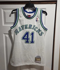 MENS MITCHELL  NESS WHITE JERSEY DALLAS MAVERICKS 1998 DIRK NOWITZKI sz S NEW