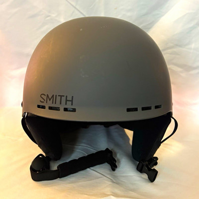 Smith Holt Snow Sports Helmet Large 59-63cm Gray/Black Adjustable Hard Shell