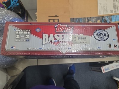 2005 Topps Baseball MLB Complete Box Set - Factory Set - 733 Cards
