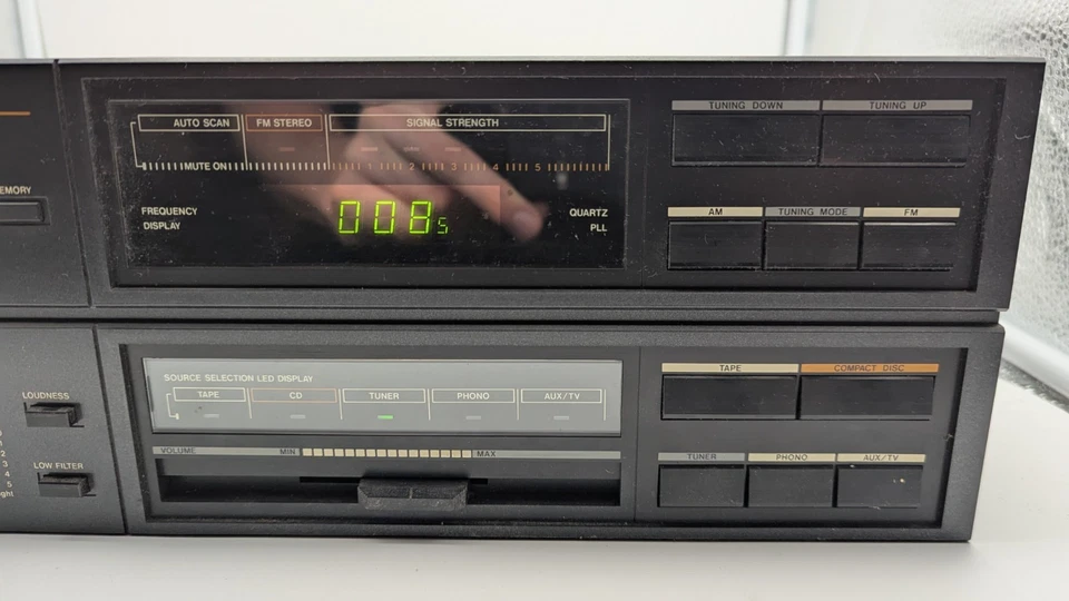 Philips FR153 AM-FM Digital Stereo Receiver - Bild 4 von 4