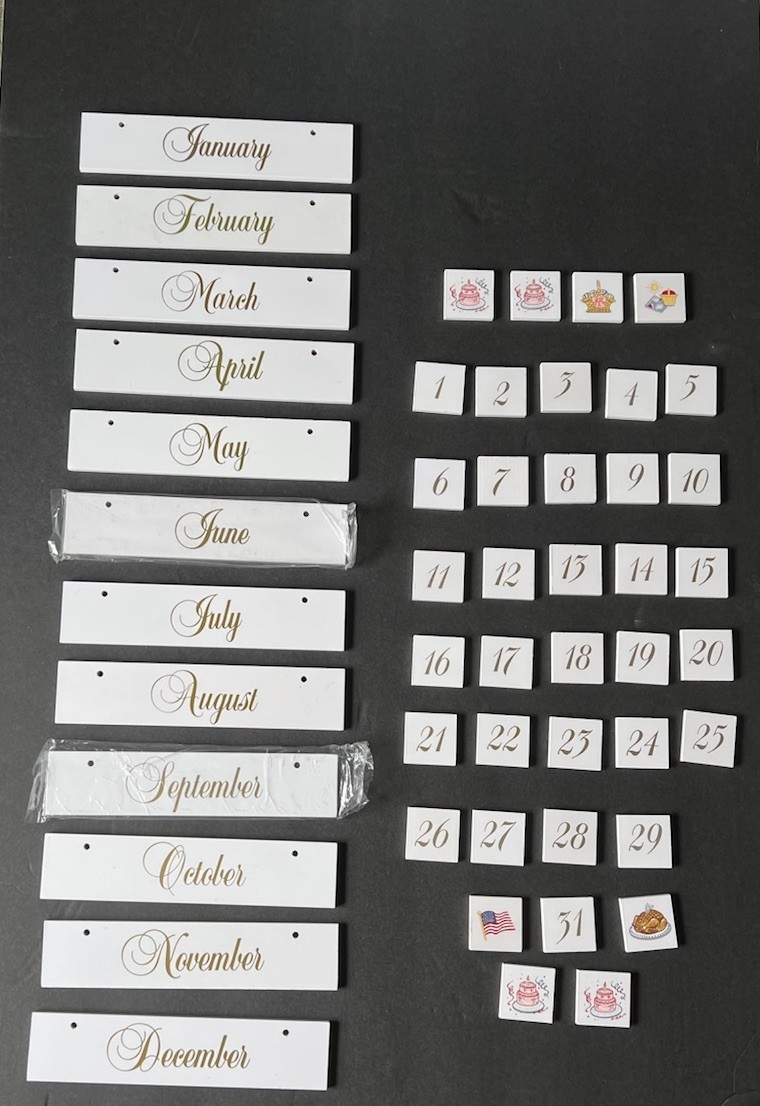 1995-12pc Adorable Ashton Drake Babies Wood Display Perpetual Calendar