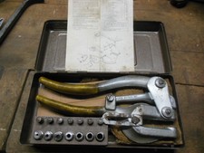 vintage Roper Whitney Punch #5 Jr kit complete with 7 bits old shop tool
