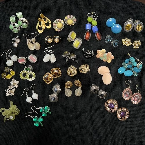Costume Jewelry Stud Earring Lot of 33 pairs Vintage Modern
