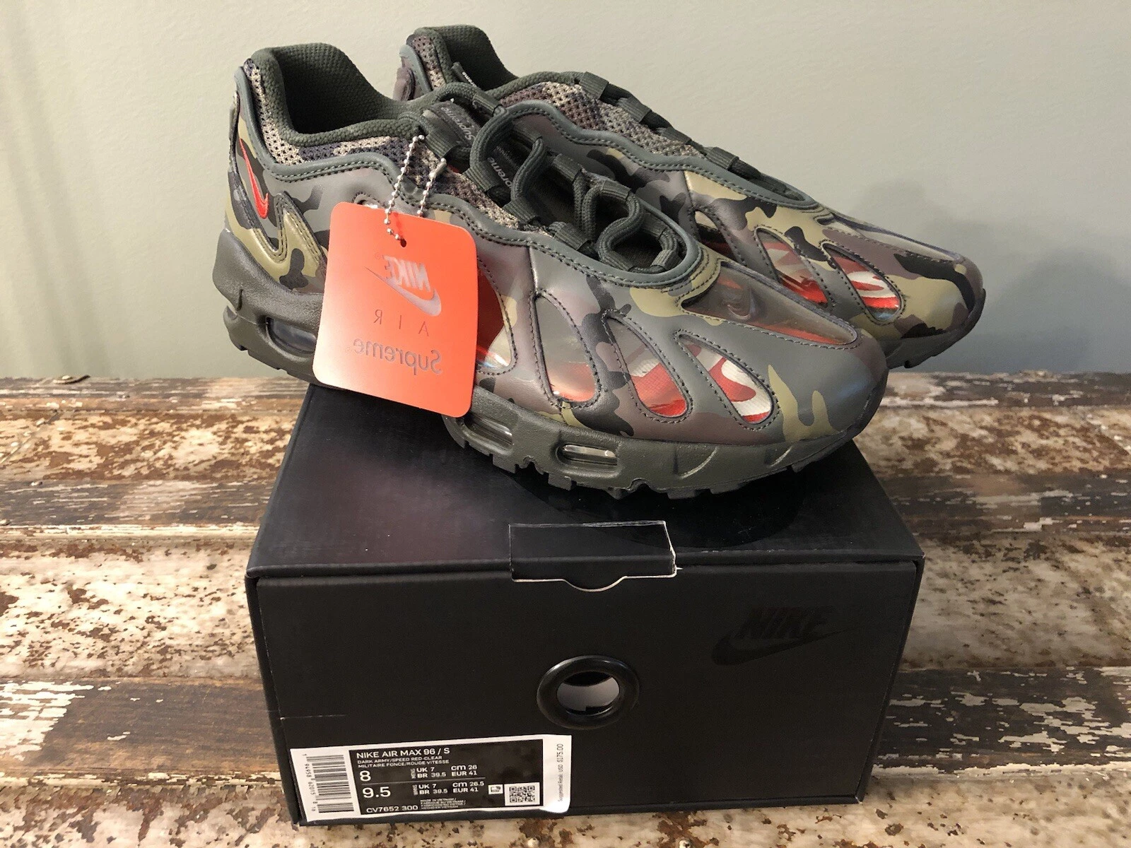 Nike Supreme Air Max 96 (Camo) Ds taille 8
