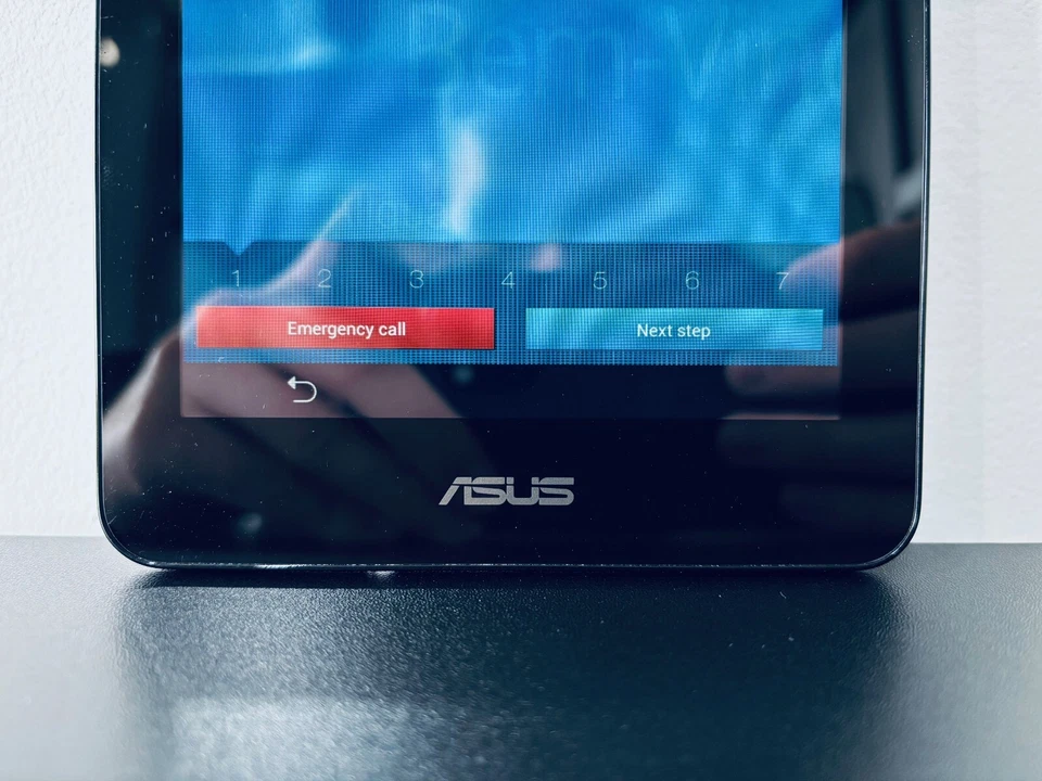 Asus Fonepad K004 Tablet - 7.0" 16GB Portable Tablet with WiFi - Black - Android - Image 4 of 4