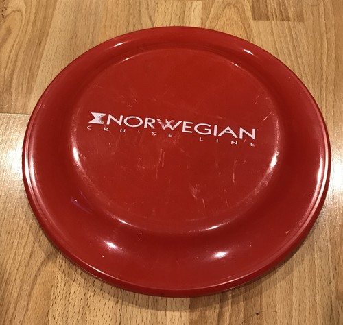 VINTAGE NORWEGIAN CRUISE LINE PLASTIC FRISBEE FLYING DISC MADE IN USA
