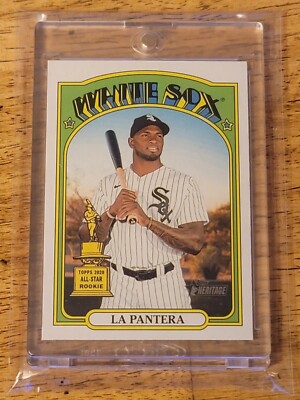 2021 Topps Heritage LUIS ROBERT Nickname SSP ''La Pantera'' Variation White Sox 33
