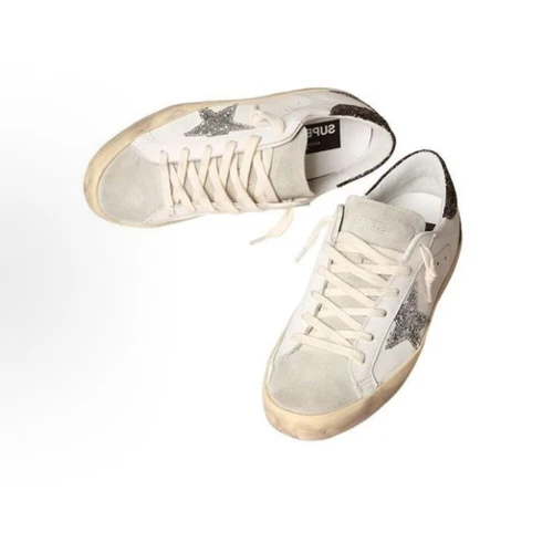 Fresh 2025 Collection: Golden Goose Super-Star White Leather Low Top Boardwear - Picture 9 of 10