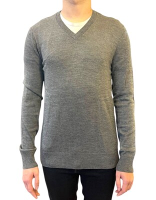 MEN'S BANANA REPUBLIC EXTRA FINE MERINO WOOL V NECK PULLOVER SWEATER GRAY M