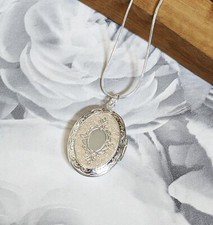 Sterling Silver Vintage Oval Locket Necklace Hair, Photo, Keepsake Mothers Day