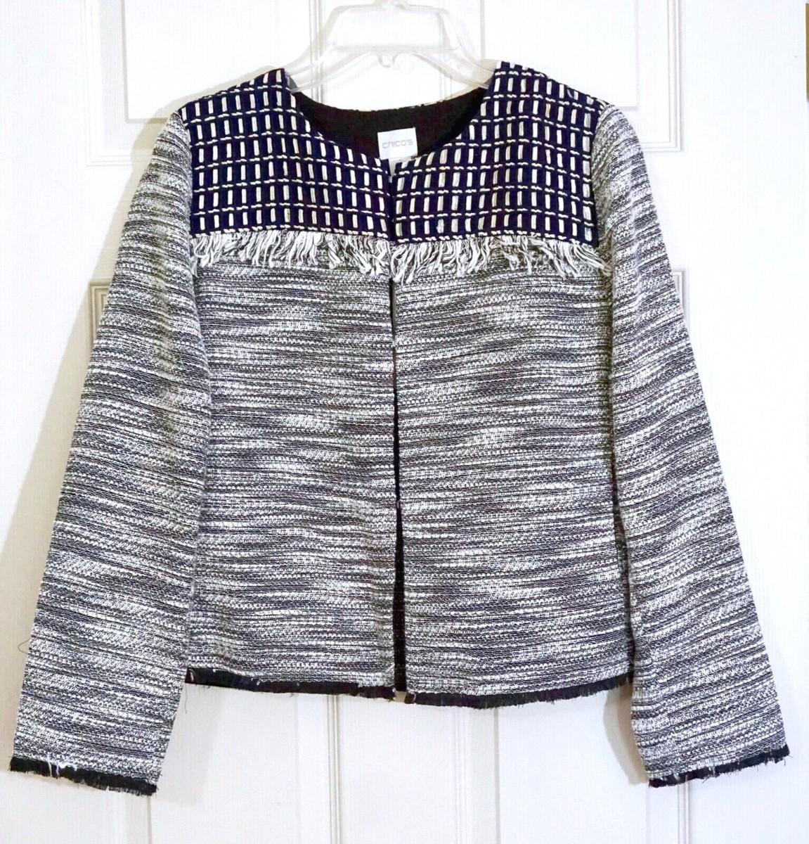 NWT $149 Chico's Long Sleeve Pieced Detail Jacket, Black