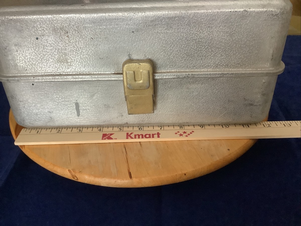 Vintage UMCO Fishing Tackle Box ALUMINUM #103A Light weight 12x5x6 | eBay Vintage UMCO Fishing Tackle Box ALUMINUM #103A Light weight 12x5x6 | eBay