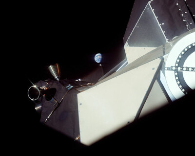 NASA APOLLO 11 EARTH AND MODULE DOCKING TARGET 8x10 GLOSSY PHOTO PRINT ...
