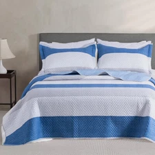 Kasentex Lightweight Reversible Stripe Quilt Set Bedding- Blue and White