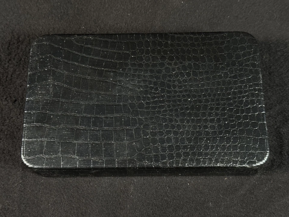 1997 Wheels Predator Black Wolf Complete Set 1/3750 Jeff Gordon Dale Earnhardt - Image 2 of 2