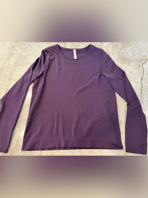 Athleta In Motion Seamless Long Sleeve Top Purple Perforated Large