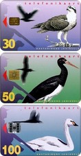 N°177  RARE SERIE DE 3 TELECARTES A PUCE D'ESTONIE 1997 / COTE 28 € / TTB