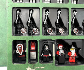 LEGO 852001 Chess Set, Castle Fantasy Era - 100% Complete w/Board & Storage Case