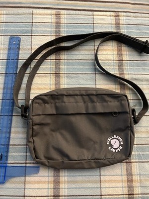 Fjallraven tree-kanken pocket crossbody bag purse satchel Swedish grey gray