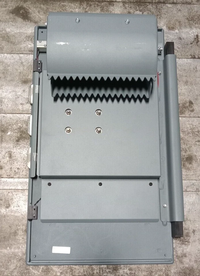 NUEVO PUENTE 5006130 GEN 2.5 B-SAFE PUERTA CAJA ABATIBLE 22-3/8 X 12-5/8 Foto 3 de 4