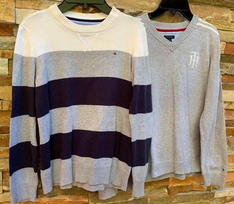 Tommy Hilfiger Lot of 2 Top Long Sleeve Round V Neck Gray Sweaters Sz M 12 /14