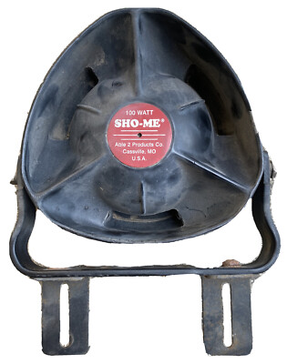 Sho Me 30 Slim 100 Watt Siren/ PA System, Working Condition, No previous owners.