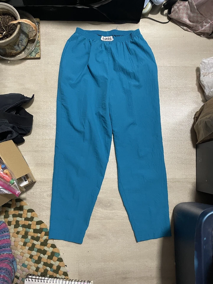 复古 Teddi 全套服装套装 80 年代 20 世纪 80 年代复古风衣裤子和衬衫  — 第 4/4 张图片